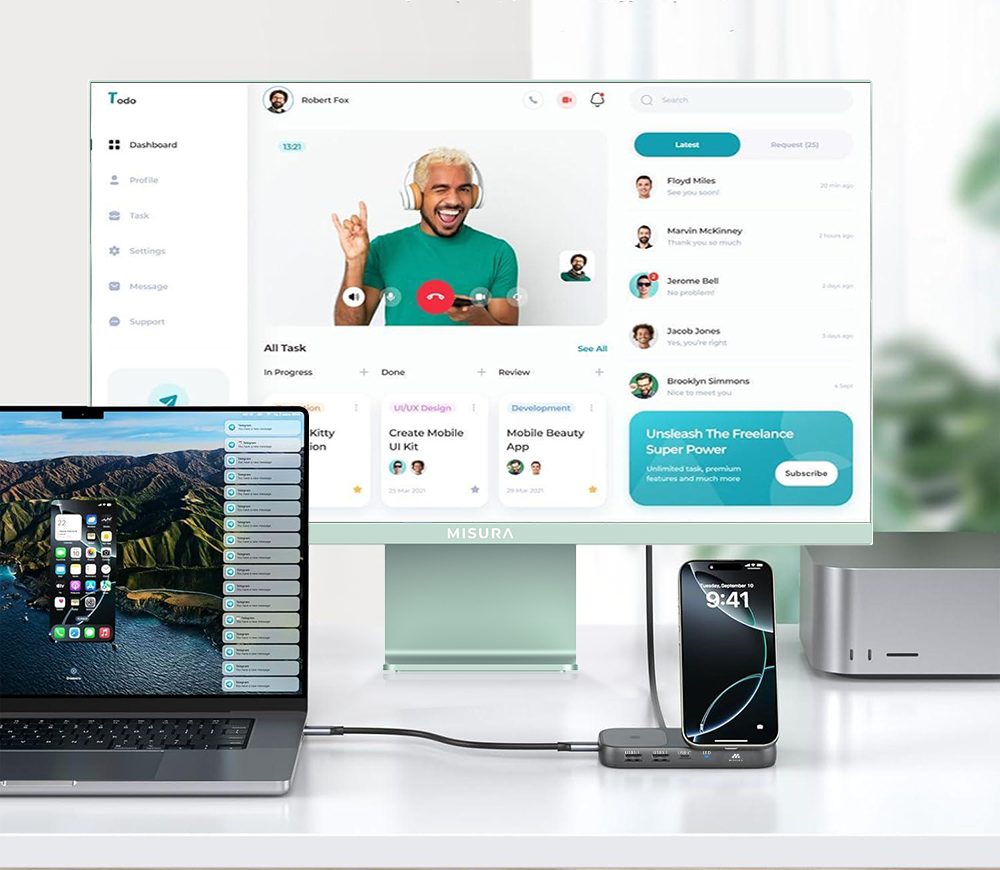 Elegantna zasnova polnilne postaje MH14 v pisarni